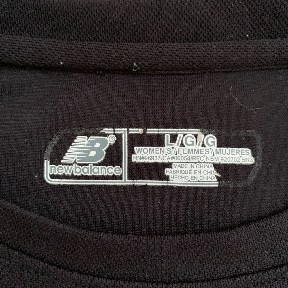 Very nice material haven’t been worn a lot.